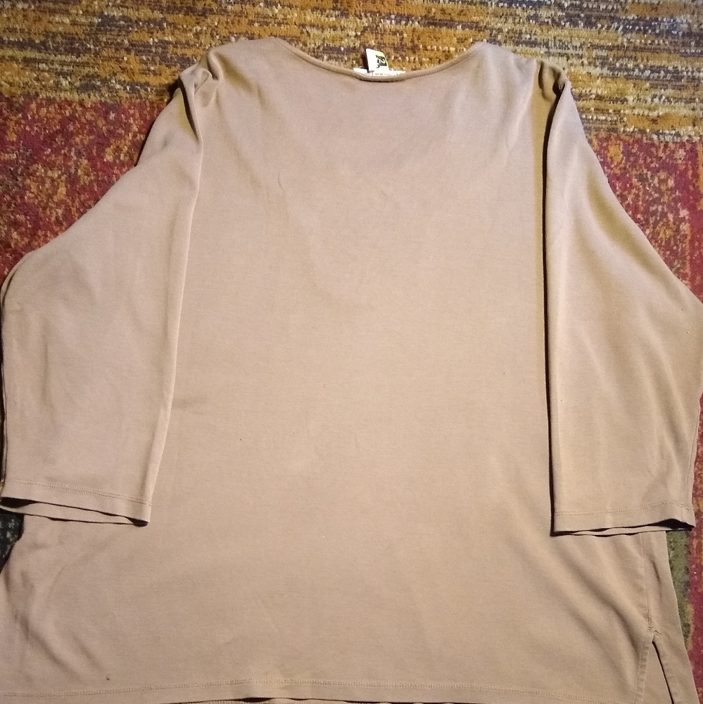 M top - Picture 7 of 7